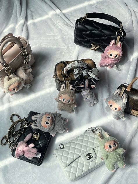 Labubu The Monsters Tasty Macarons Vinyl Plush Pendant Single Blind Box